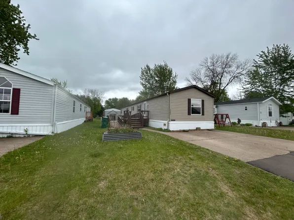 3345 Hogarth St #36, Eau Claire, WI 54703