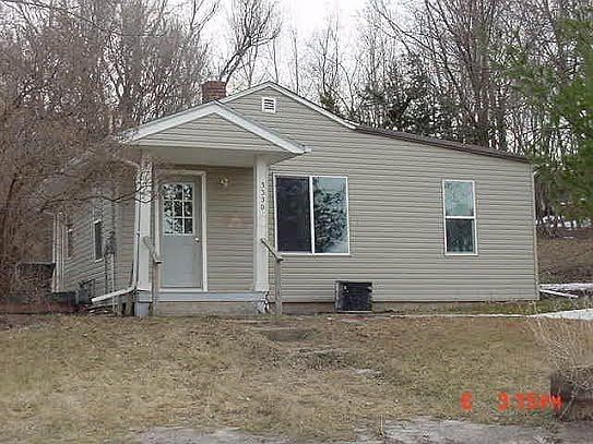 1st image of 3330 Parkland Pl