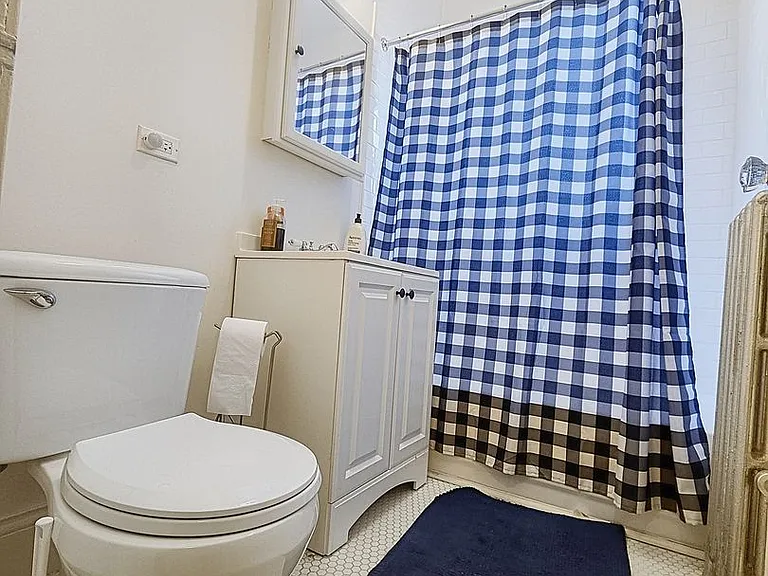 2722 W Farragut Ave #S3 — Photo 12