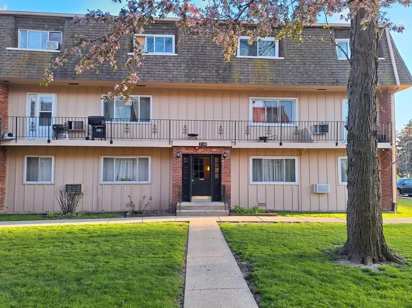 2308 Algonquin Rd APT 9, Rolling Meadows, IL 60008