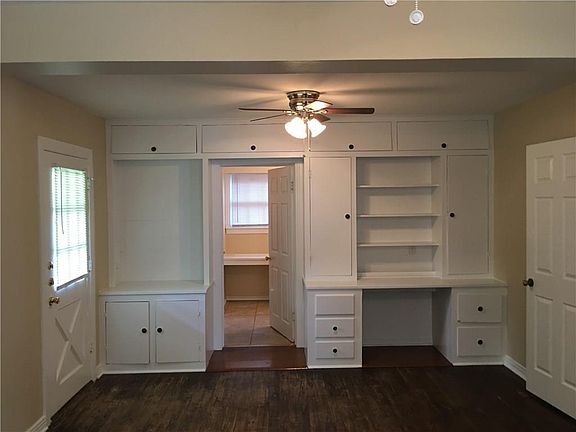 4th image of 3562 Kell St