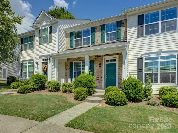 1916 Aston Mill Pl, Charlotte, NC 28273