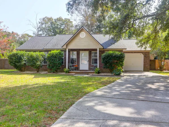 1153 Wyndham Rd, Charleston, SC 29412