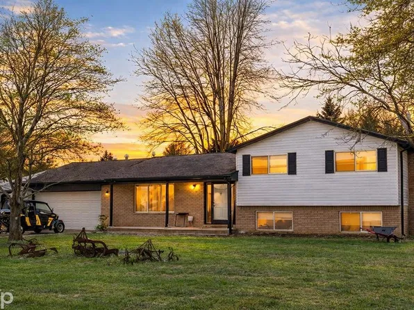 77000 Brown Rd, Romeo, MI 48065