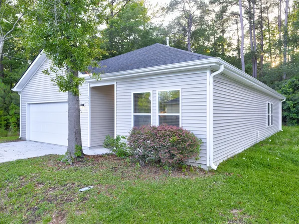 205 W Pine St, Summerville, SC 29485