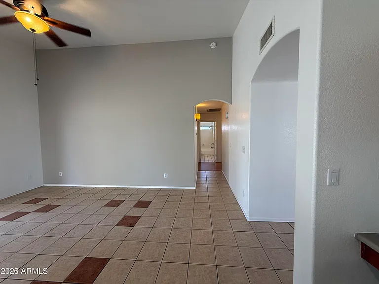 4855 W Buffalo St — Photo 14