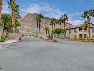 3320 Cactus Shadow St Unit 201, Las Vegas, NV, 89129