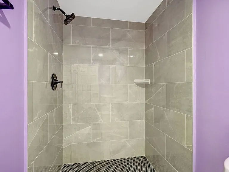 1121 Varney St SE — Photo 19