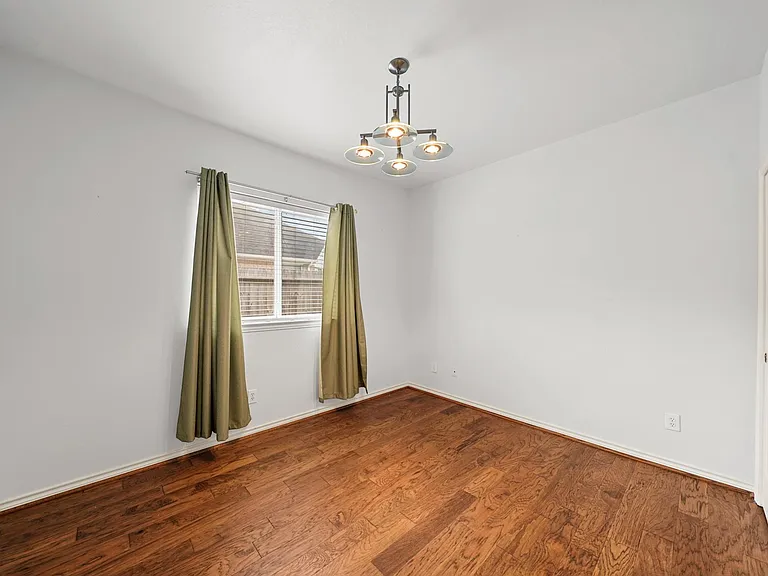 6118 Berwick Ln — Photo 10
