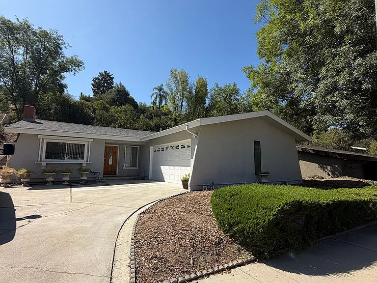 7254 Pomelo Dr — Photo 1