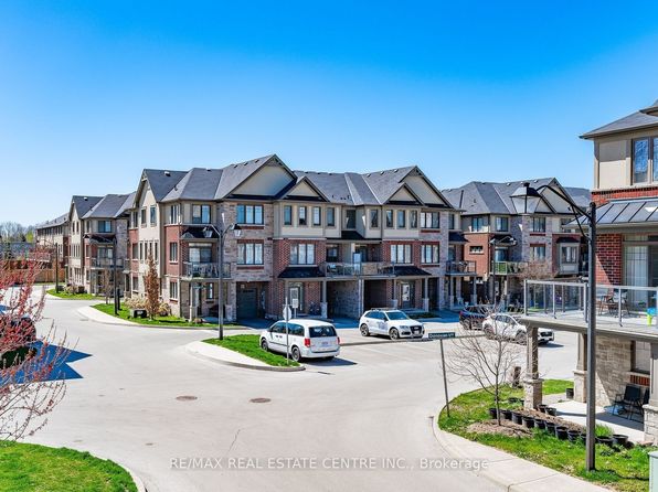 1 Cheps Ln, Hamilton, ON L9G 0G7