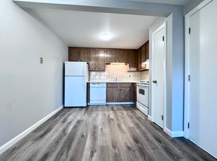 17 Old Colony Ln APT 10, Arlington, MA 02476