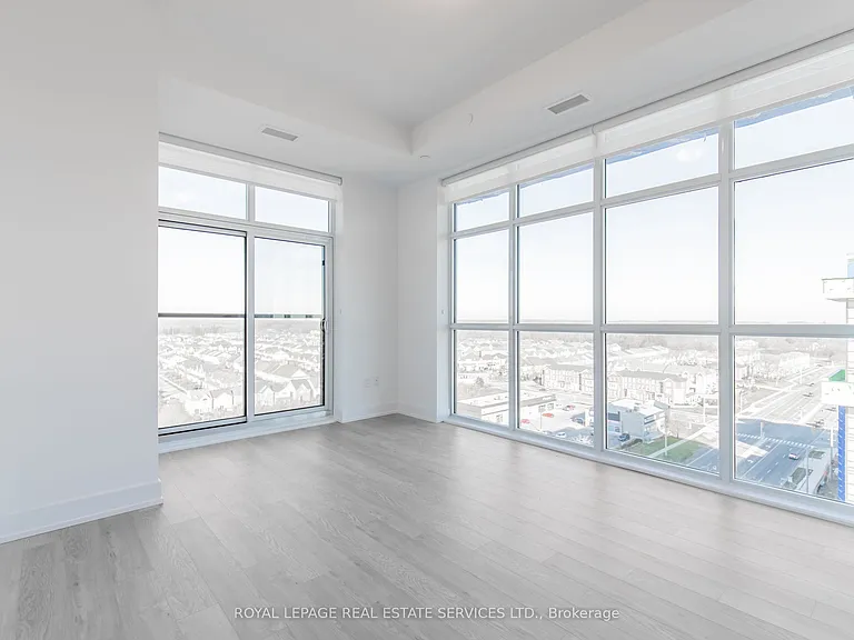 460 Dundas St E #1205 — Photo 15