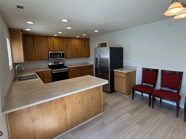 2817 W Willow Sprout Rd — Photo 9