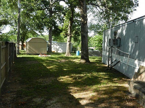 2nd image of 33 Oak Ln