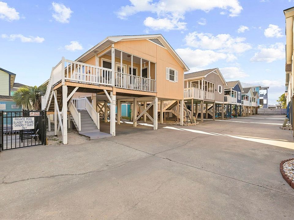 1st image of 104 Sunset Square unit G