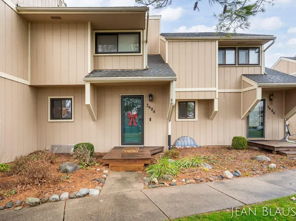 2684 Ridgecroft Dr SE #31, Grand Rapids, MI 49546