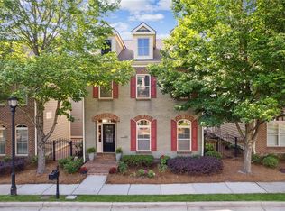 319 Barbados Ln, Suwanee, GA 30024