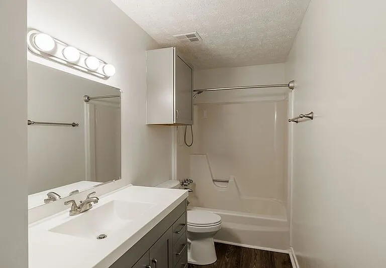 134 Fernbanks Ct — Photo 20