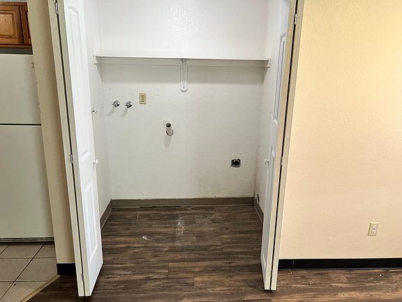 4th image of 912 N Cleveland St APT A