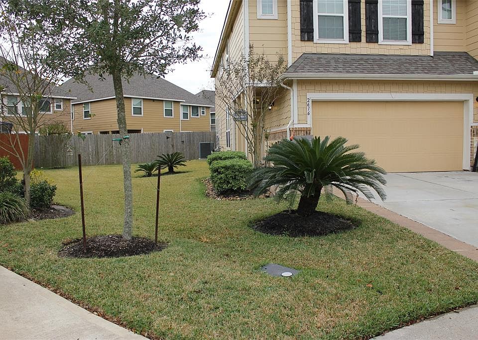1st image of 2616 Fern Creek Dr