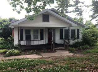 218 S Walnut St, Boaz, AL 35957