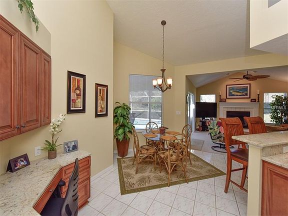 5th image of 8212 Shadow Pine Way