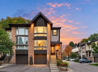55 SW English Ivyway, Toronto, ON M2H3M3
