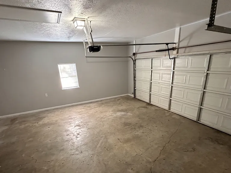 431 Sentry Oaks Dr — Photo 26