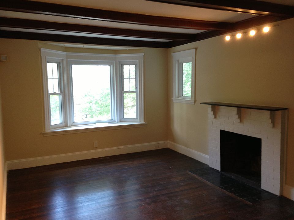 1st image of 138 Winchester St #1