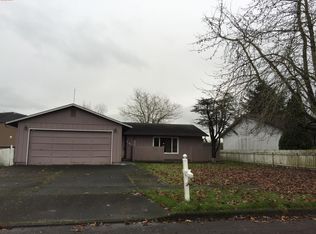 2414 Sires Ln, Longview, WA 98632