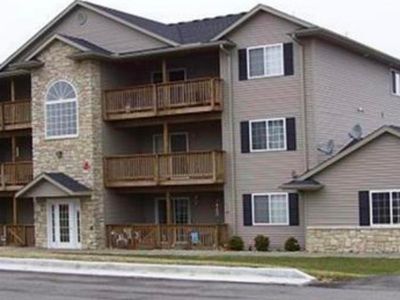 3205 S 16th Ave UNIT 203, Eldridge, IA, 52748