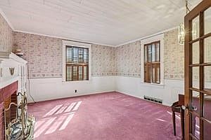 4th image of 1051 10th St