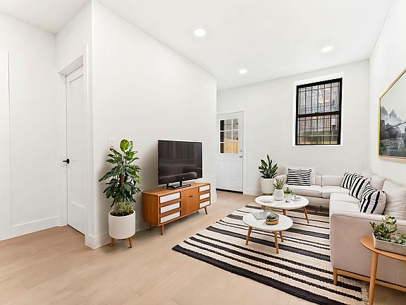 2nd image of 792 Bergen St Floor 1