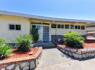 5340 Whittier Dr, Sacramento, CA 95820