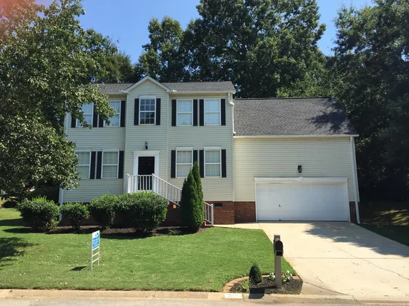 301 Fieldgate Ct, Mauldin, SC 29662