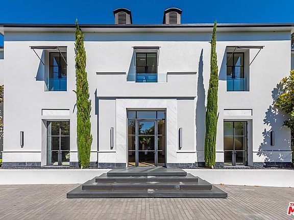 4th image of 10701 Bellagio Rd