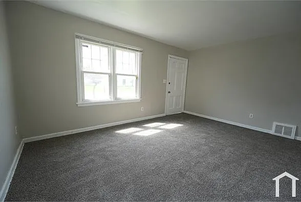 16401 Lotus Dr — Photo 15