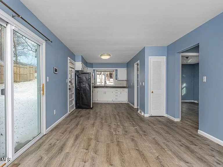 7 Elgin St #B — Photo 3