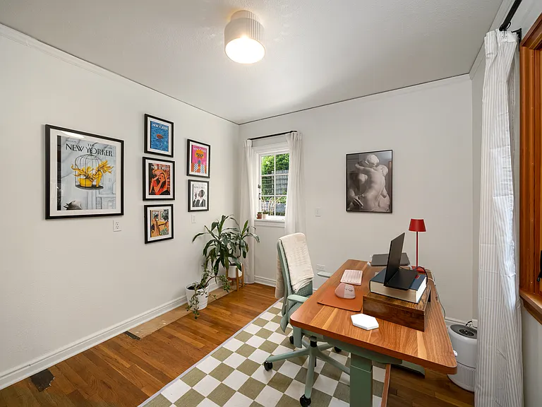 2731 SW Old Orchard Rd — Photo 34