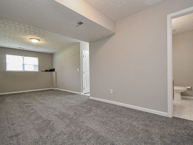 2691 Mary Jane Ct — Photo 28