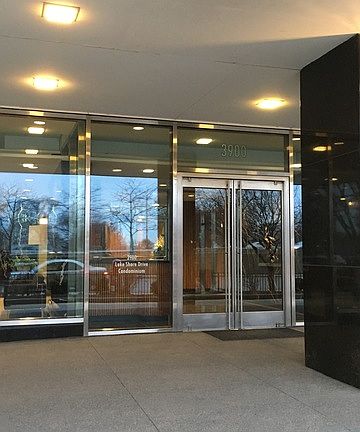 2nd image of 3900 N Lake Shore Dr APT 4B
