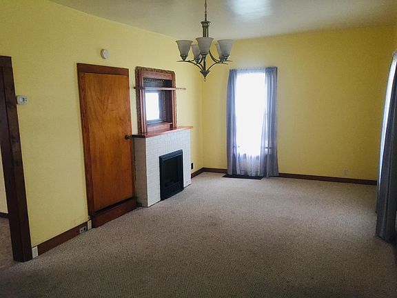 5th image of 543 W Morton St