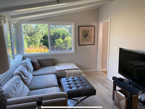 4th image of 597 Punahou St