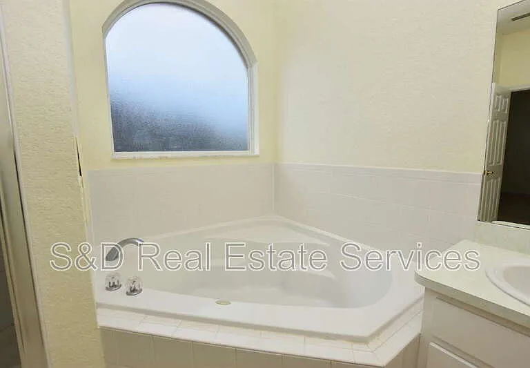 4148 Buttonbush Cir — Photo 17