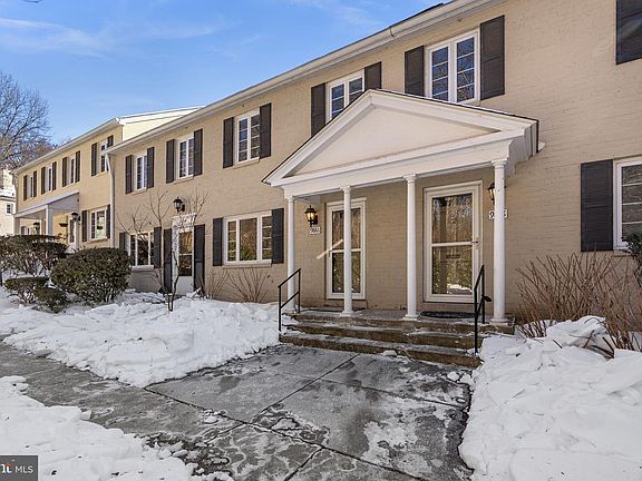 3rd image of 9886 Hollow Glen Pl #2538A