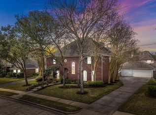 16307 Heather Bend Ct, Houston, TX 77059