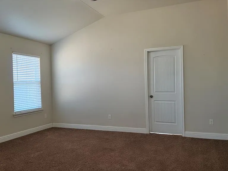 6011 Mile High Ln — Photo 7