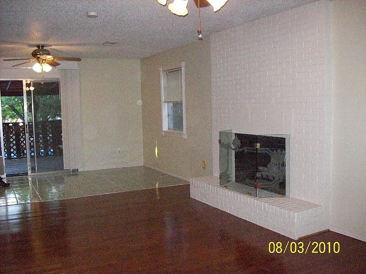 LR to Dining/patio