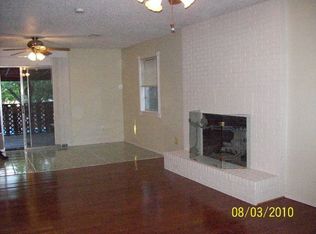 1413 E 4th St, Lampasas, TX 76550